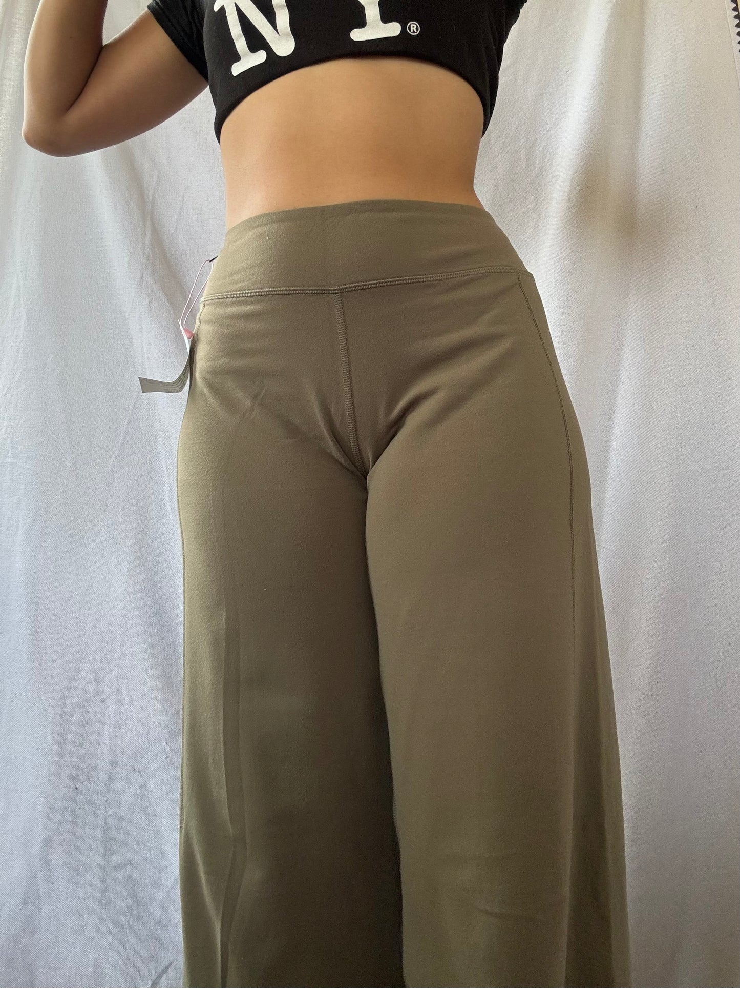 Lululemon Low- Rise Align Bootcut Legging Pants