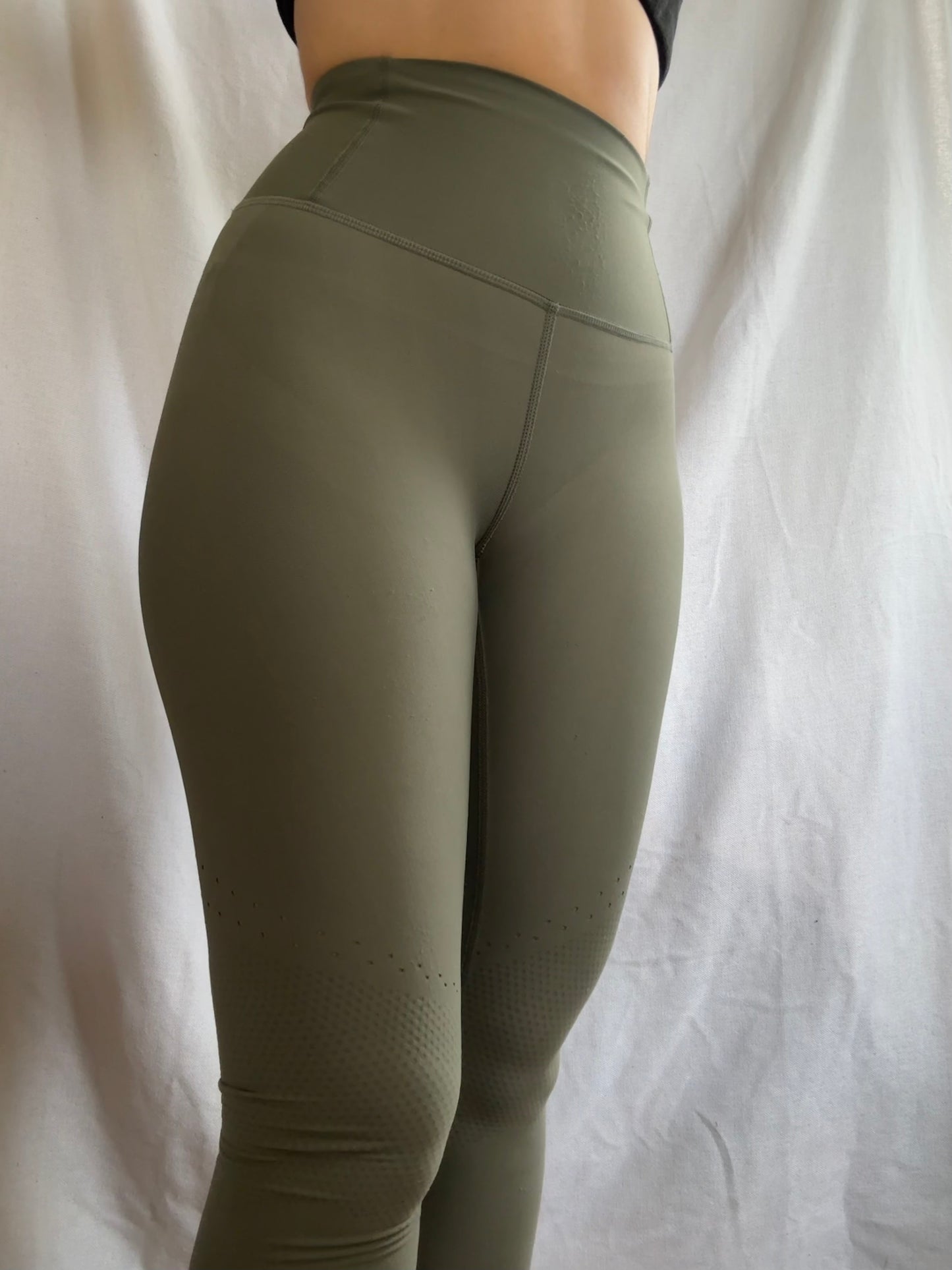 Lululemon Zoned in Tight Leggings