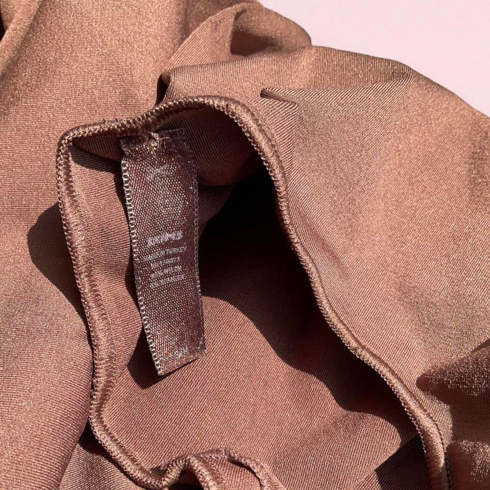 Skims Essentials Crew Neck Bodysuit