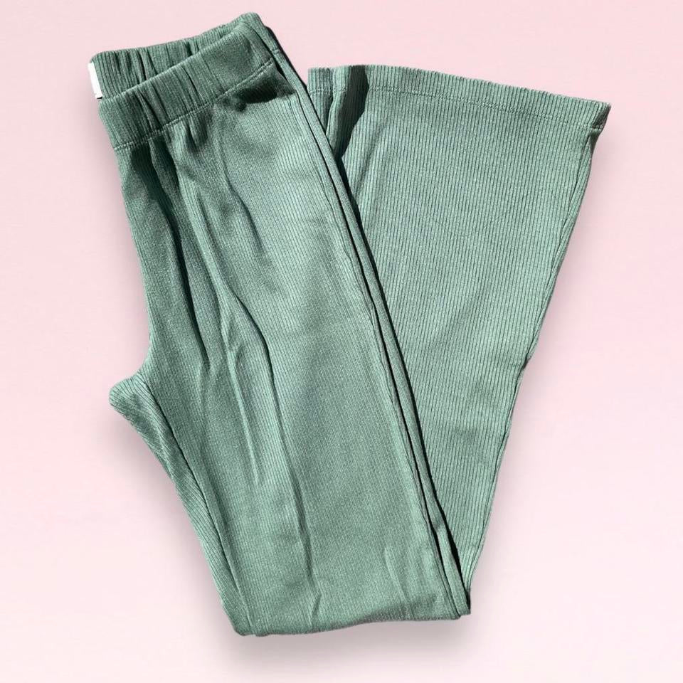 Aritzia Ribbed Wide- Legged Pants
