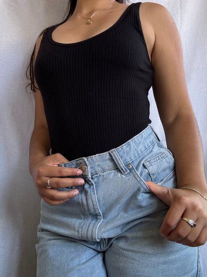 Aritzia Lelia Ribbed Bodysuit